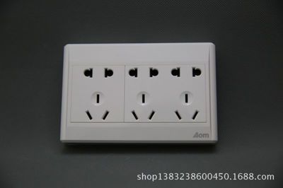 奥姆龙M6连体工程款十五孔墙壁开关插座 家居电气的便捷升级之选